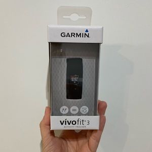 GARMIN Vívofit3 Activity Tracker